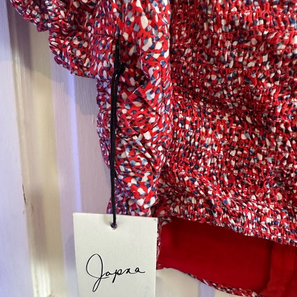 Tops - Picture 10 of 15